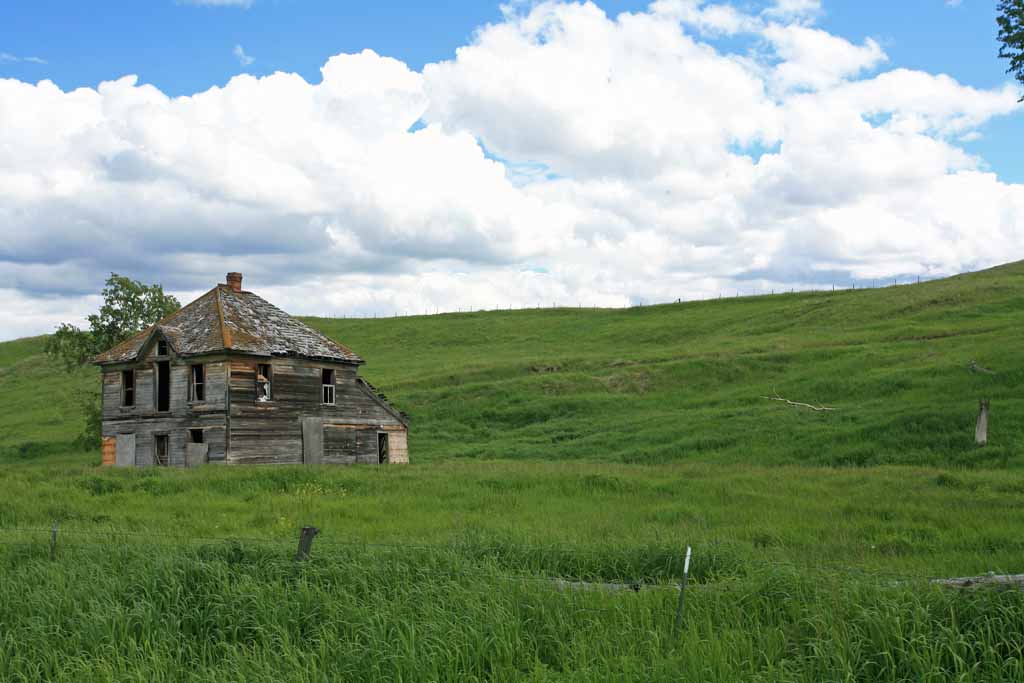Abandoned Farm House Near Chesaw Ghost Town