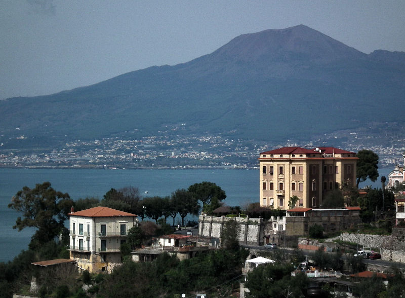 Vesuvius from Seiano close up