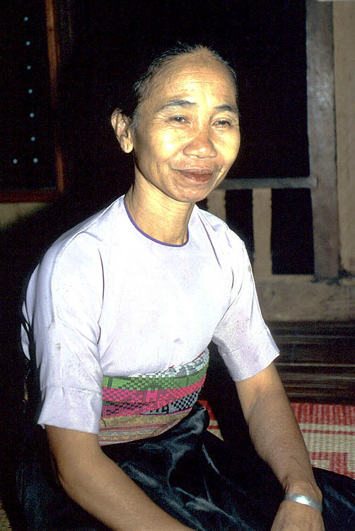 Ba Vuong, hostess at Mai Chau