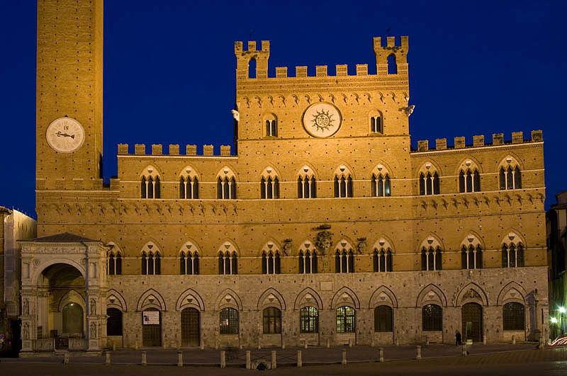 Italy (12 galleries)