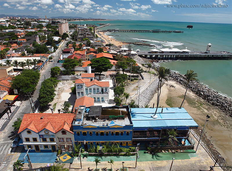 Restaurante e Praia de Iracema