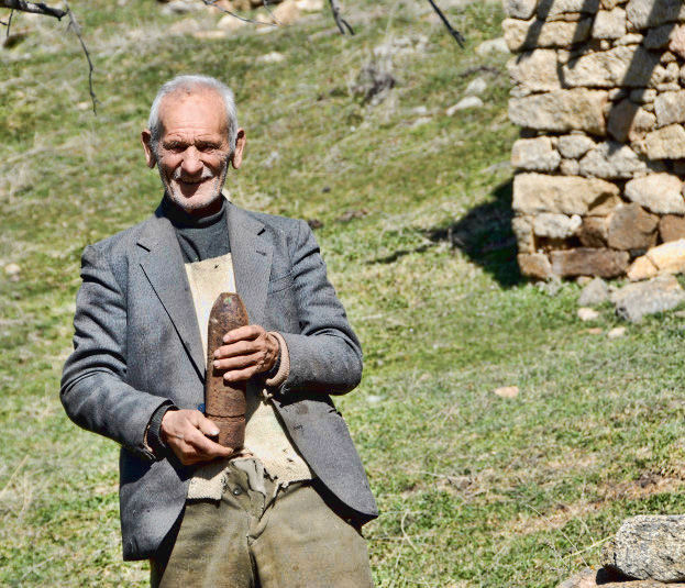 Bino shows us another old grenade....