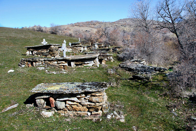 Who s sleeping in the forgotten cemetry?