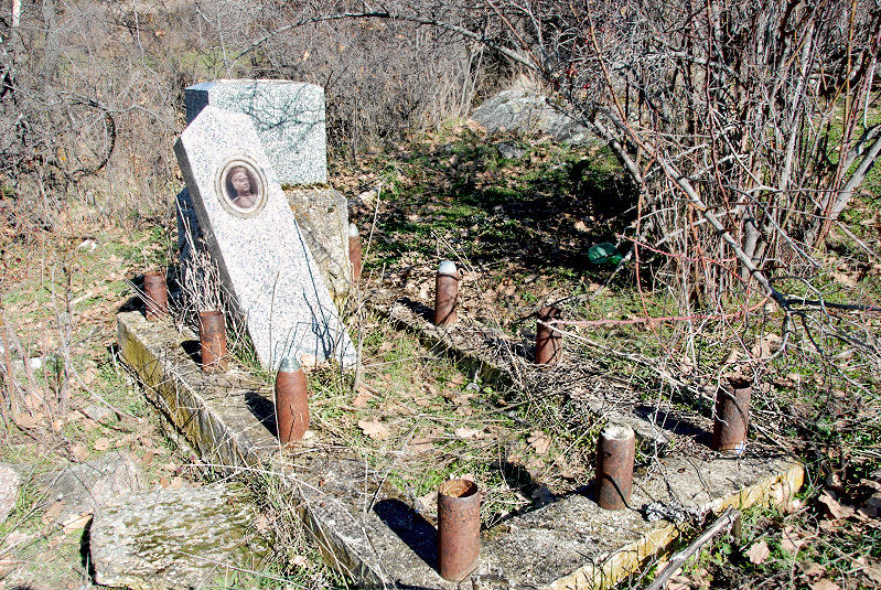 A soldiers grave...maybe