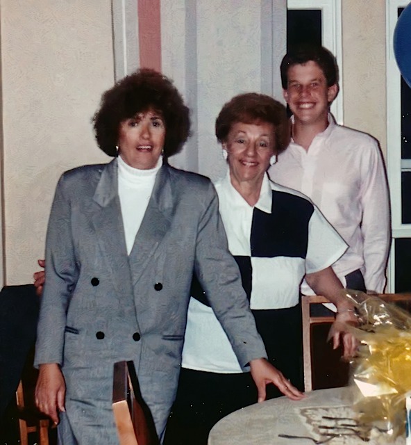 yet-j-geri-1990.jpg