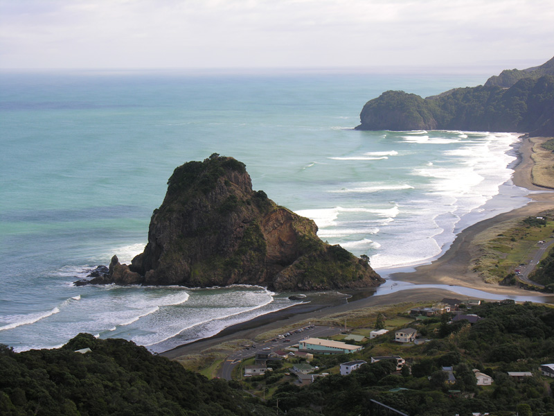 Piha Beach