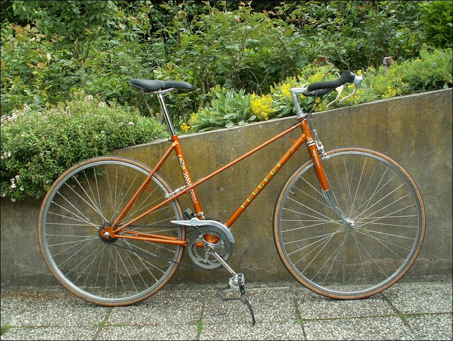 Peugeot 103 (?) (cadre chromoly, 14,8 kg)