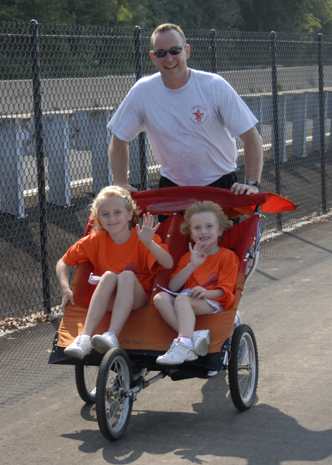 2006 Police Officer Chris Hoban 5 MIle Run