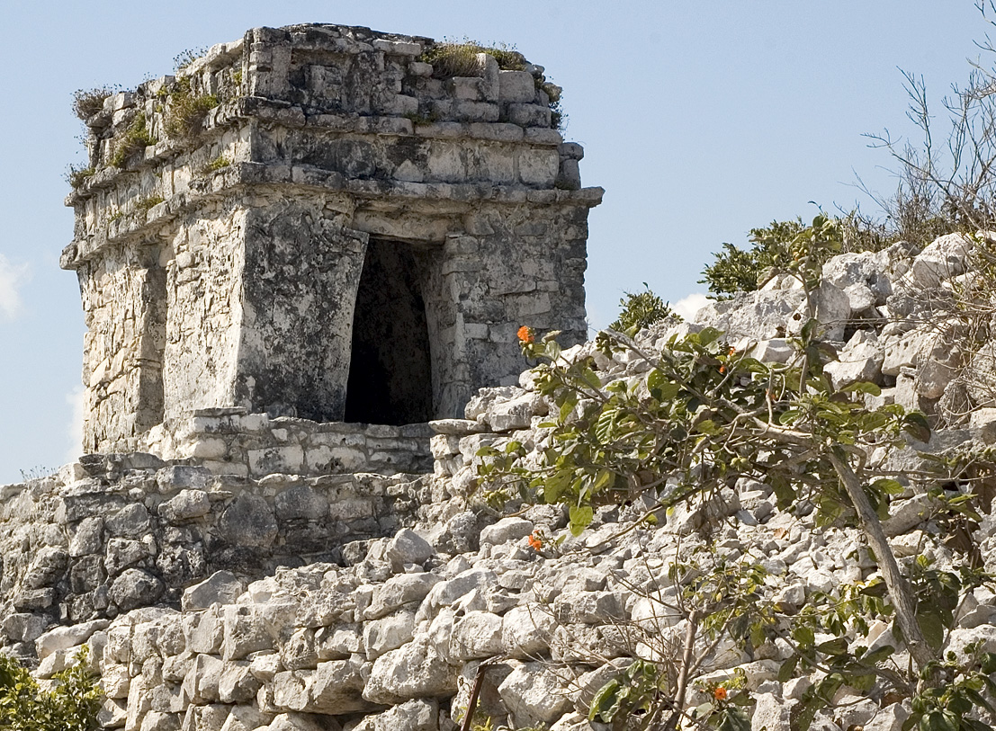 Tulum Watchbuilding.jpg