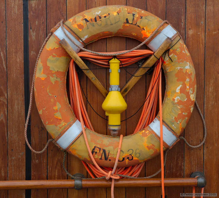 Life buoy