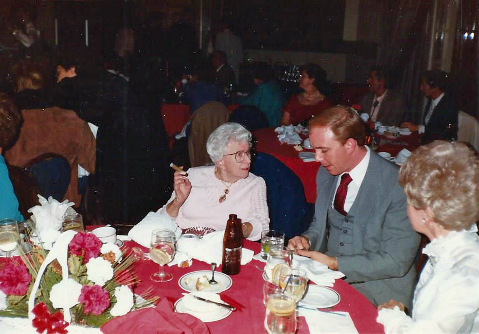 Christmas Party 1986 2.jpg