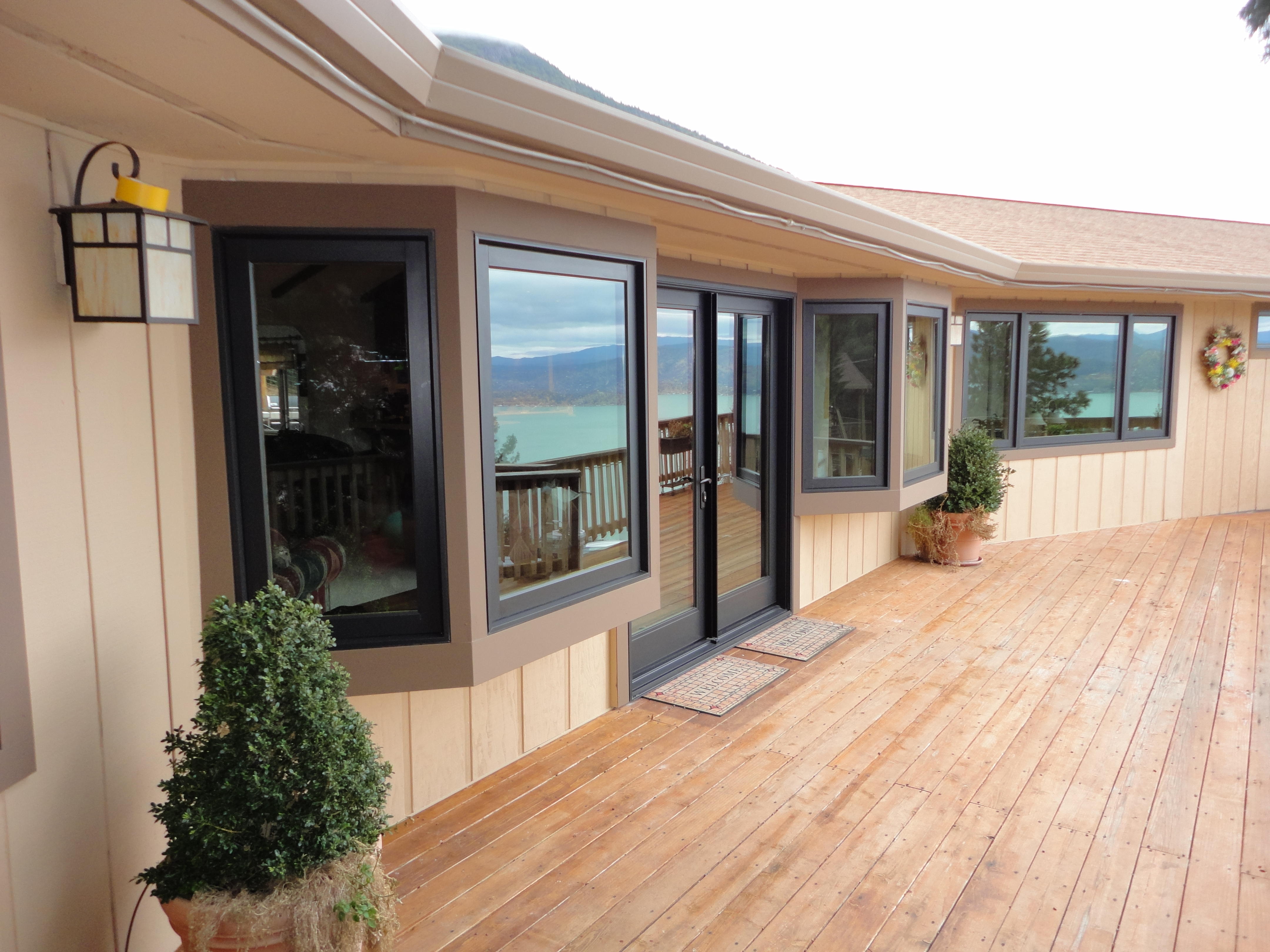 outside new windows 002.JPG