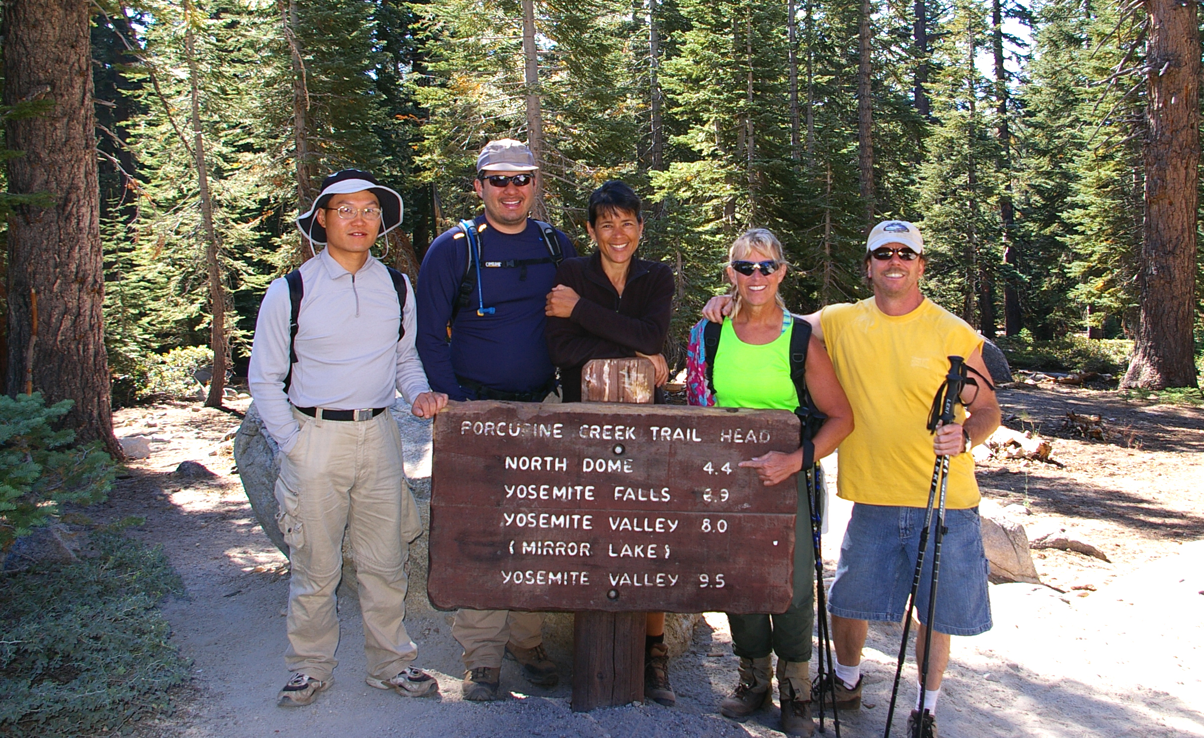 North_Dome_Trail_David_Robert_Kelly_Julie_Tim.jpg