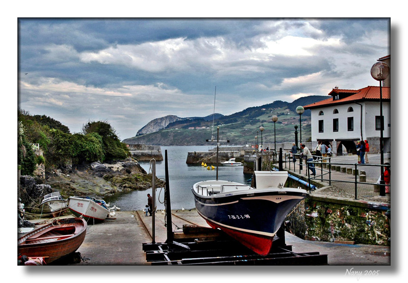 Mundaka - the port