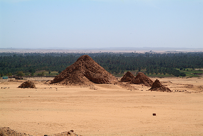 Sudanese Pyramids 4.JPG