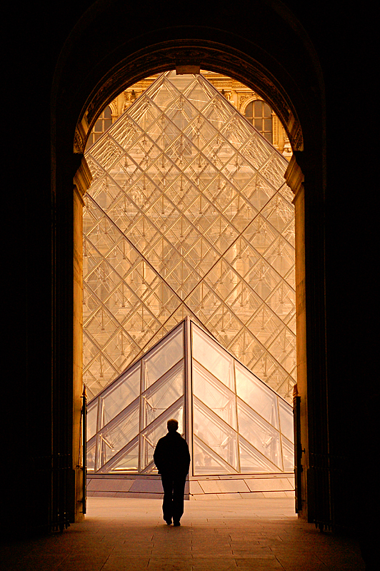 Louvre solo