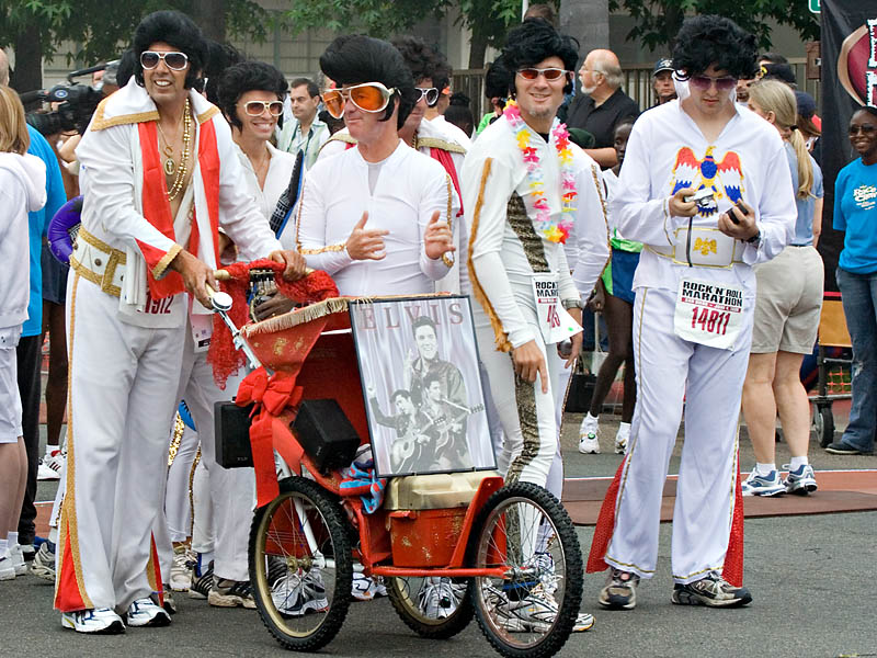 Elvises Ready