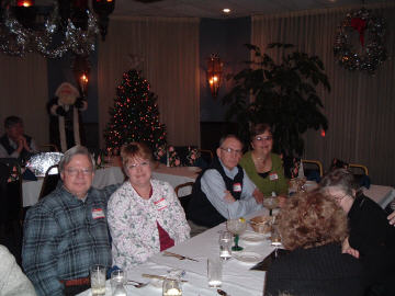 James and Dianne Hayes, Gene Smith and Robin Nall Smith.jpg