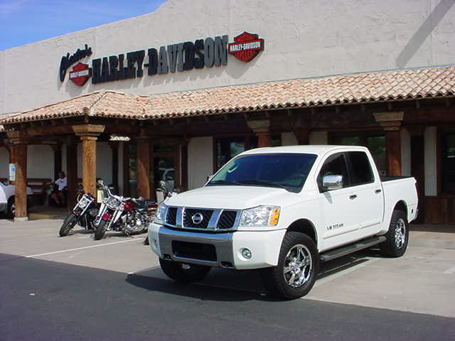 <b>Davidson</b><br>2005 Nissan 4x4 LE