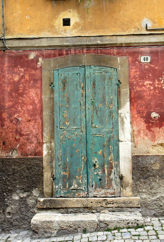 Scanno green door # 2