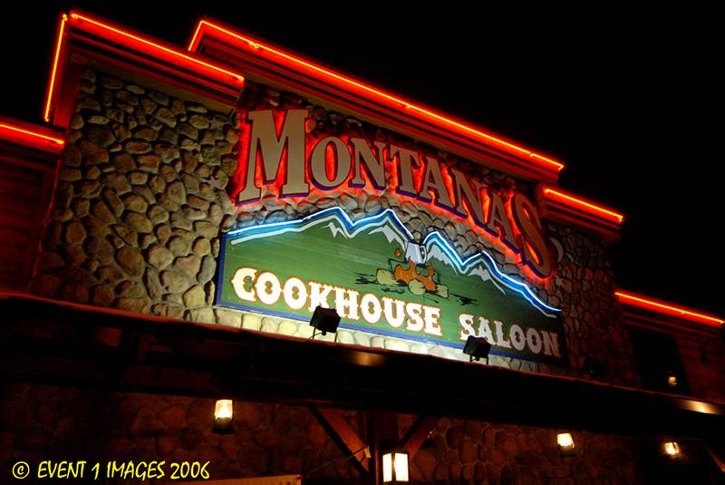 Montana's Cookhouse Saloon  1000 ISO Sigma 10-20mm 1/20 sec F 5.6 @ 20mm