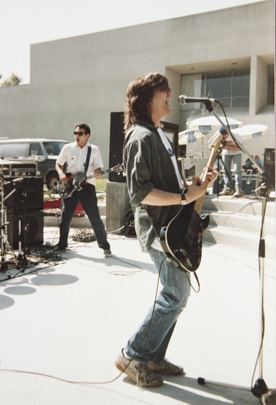 fHIREHOSE Ed and Mike Watt jam econo 1989.JPG