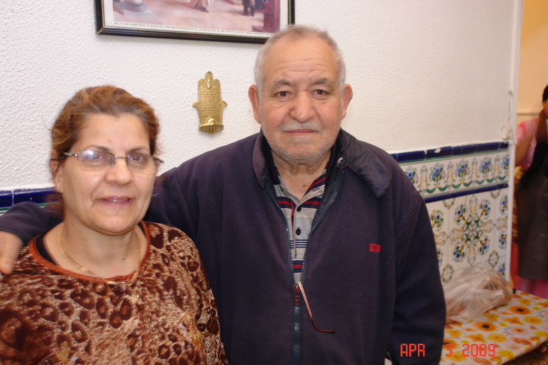 Marrakech16 our shabbat hosts.JPG