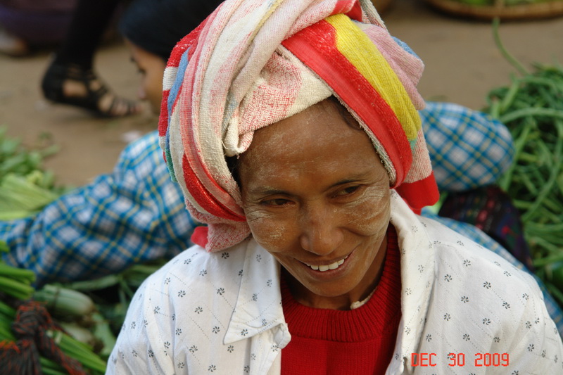 bagan49 market.JPG