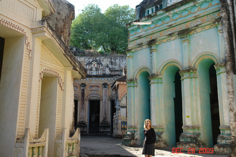 countryside24 cave temples.JPG