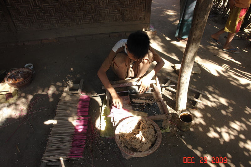 countryside3 incense making.JPG