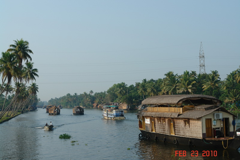 backwaters of kerala52.JPG