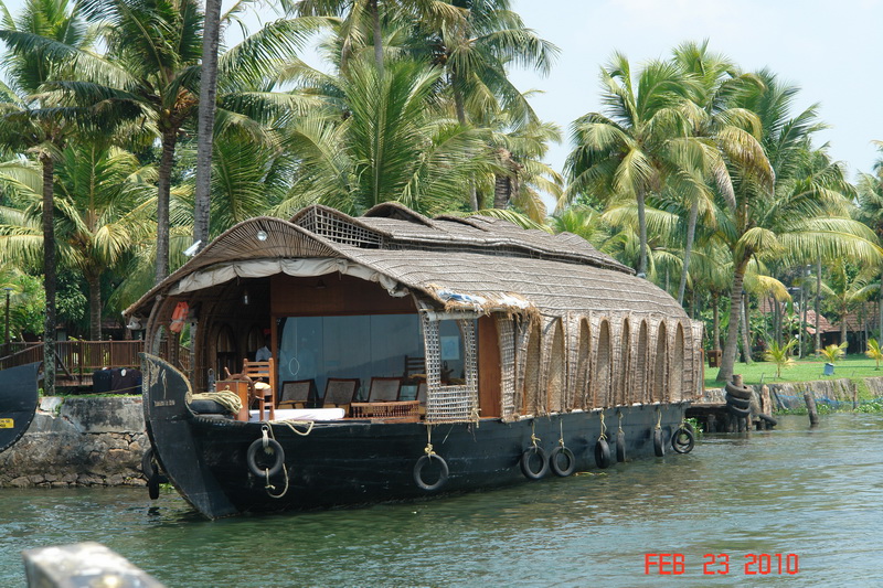 backwaters of kerala6.JPG