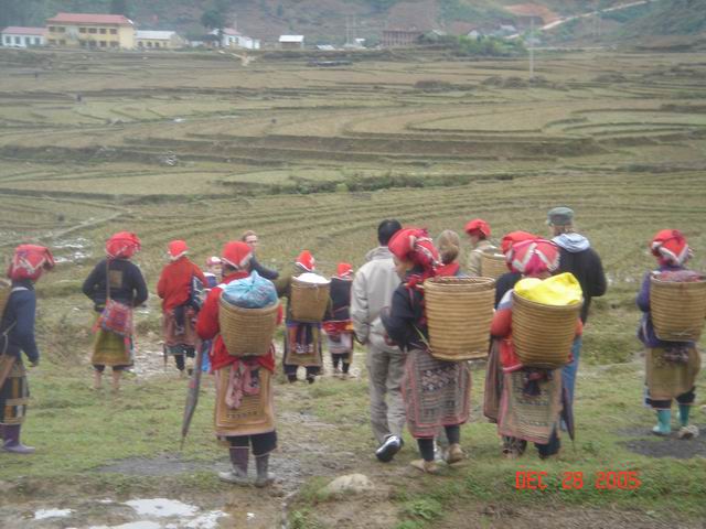 red zhao minority people