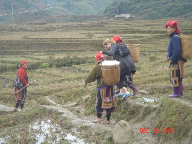 red zhao minority people