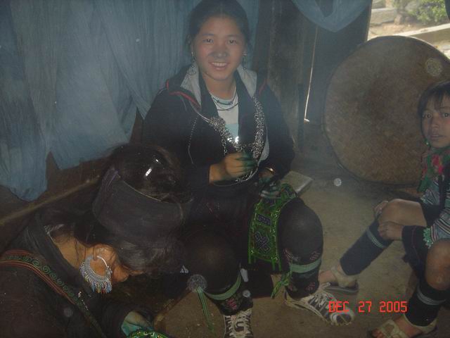 black hmong minority people