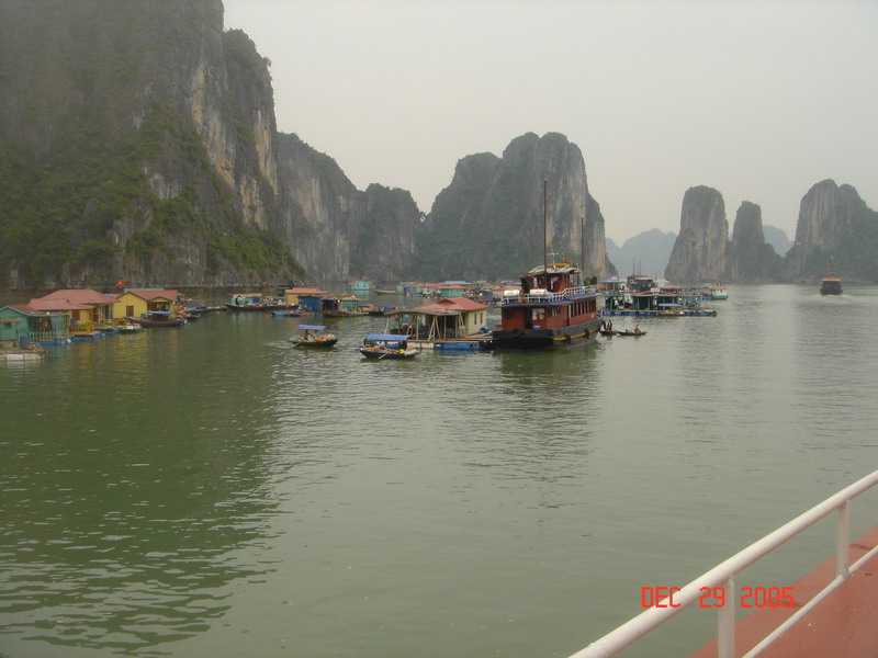 vietnam hailong bay033.JPG