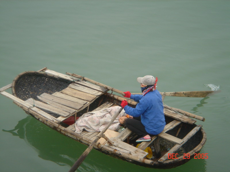 vietnam hailong bay049.JPG