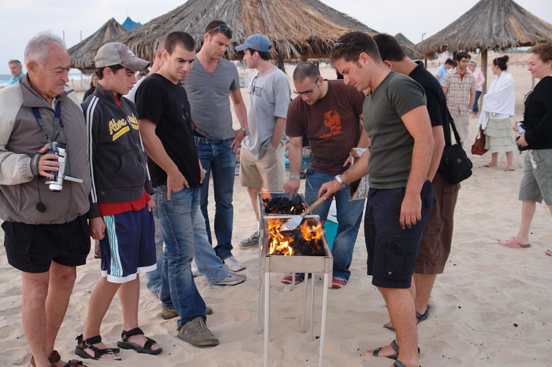 nitzanim beach