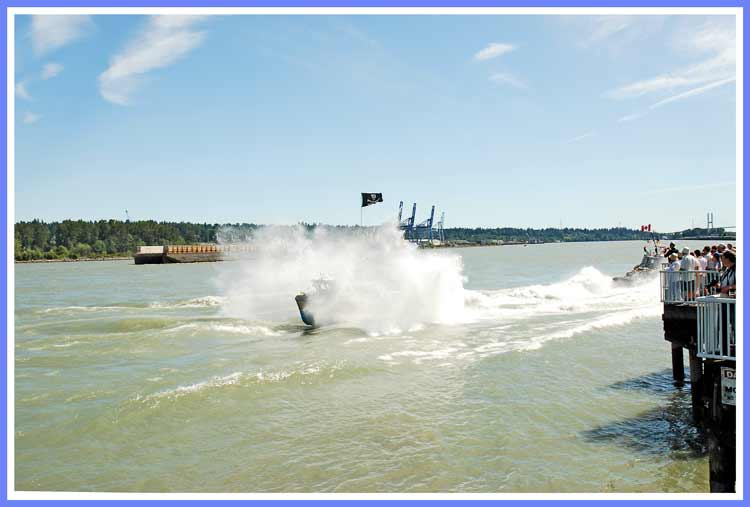 Workboat showing off at 2006  Fraserfest.