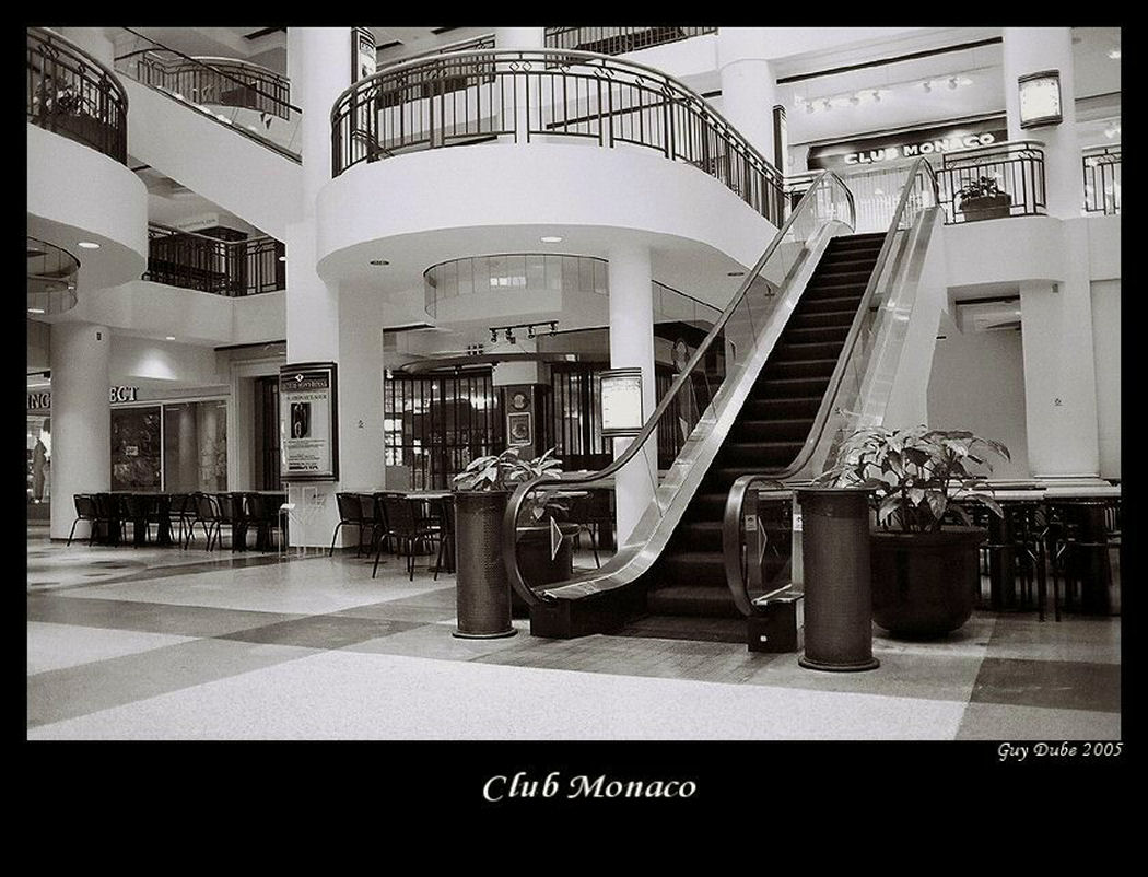 Le Club Monaco