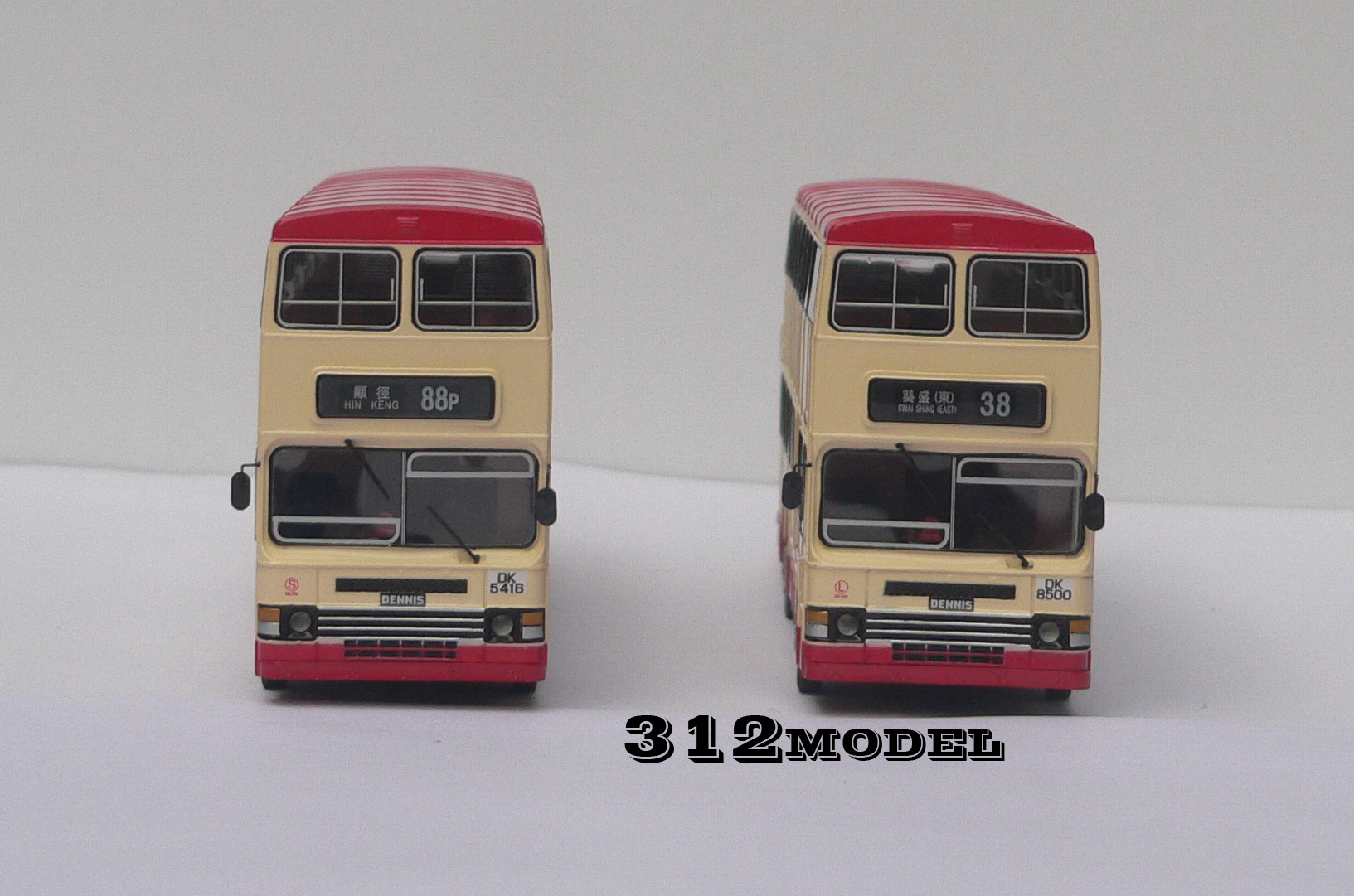 Dennis Dragon 12m(3 doors)-0309.JPG