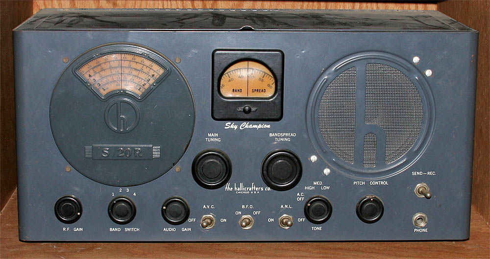 Hallicrafters S-20R Sky Champion