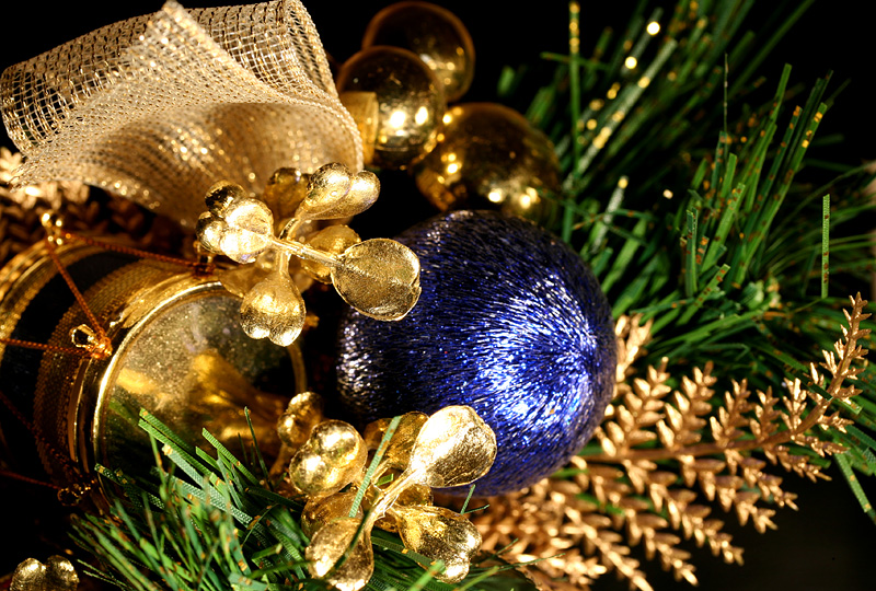 <b>MC23 Christmas Spirit<br>1st Place</b><br> Christmas decoration by Racketman