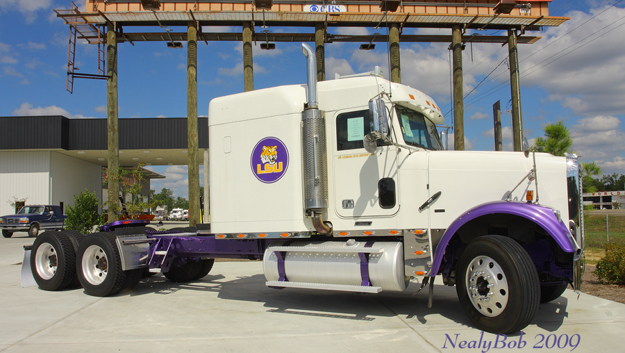 LSU Truck