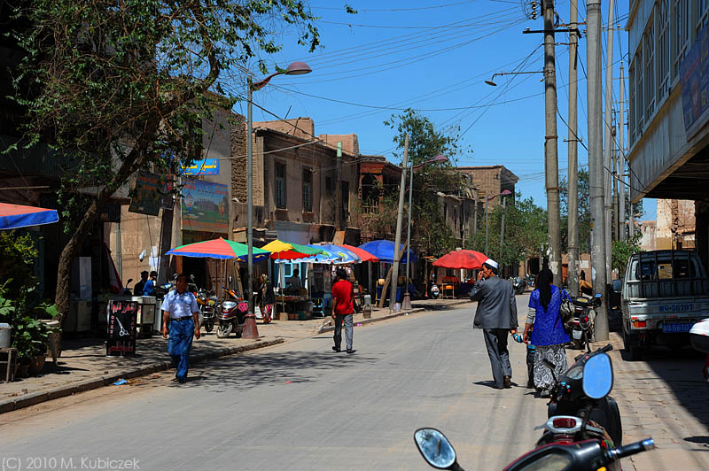 d7011 006.jpg