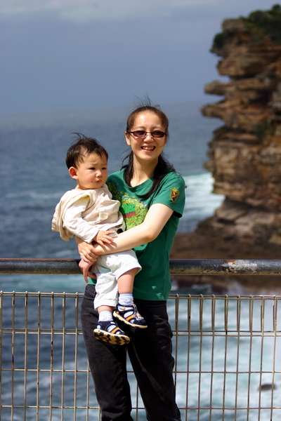 Aaron With Mummy at The Gap
