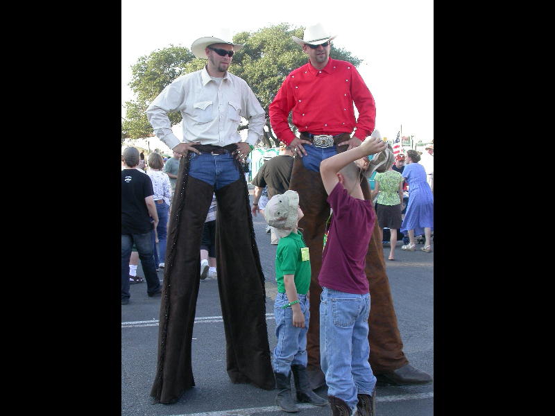 Yes, boys, they grow big in Texas!