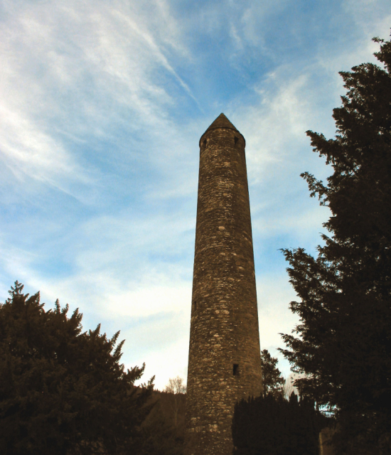  Round Tower

over 1000  yrs old

Glendalough
County Wicklow