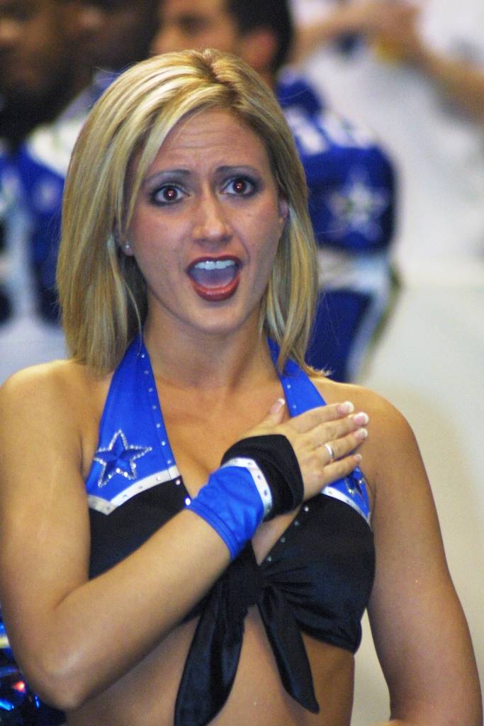 Dallas Desperados cheerleader