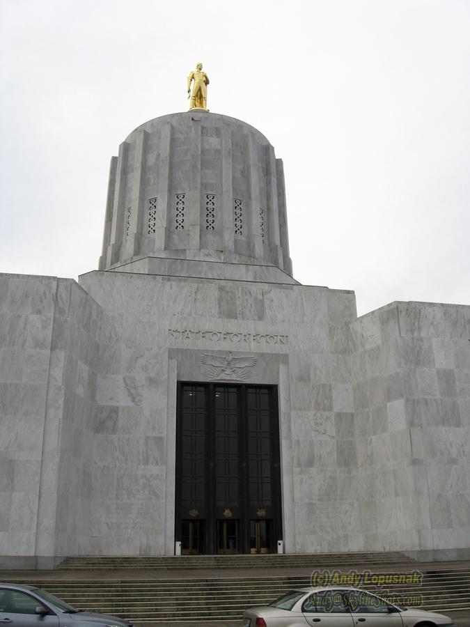 Oregons State Capital in Salem